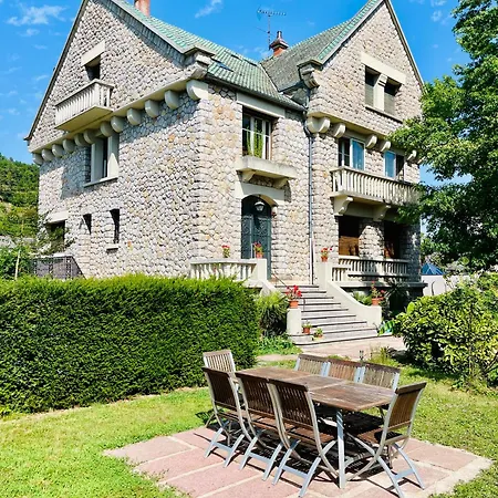 La Maison Au Toit Pensjonat *