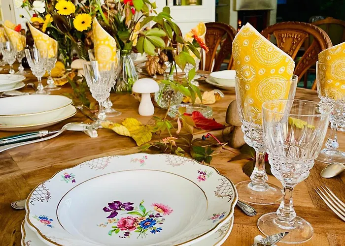 La Maison Au Toit ゲストハウス 4*