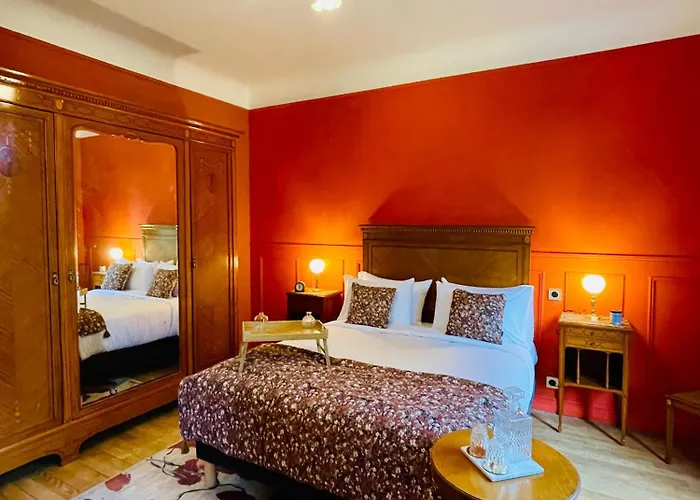 ゲストハウス La Maison Au Toit 4*