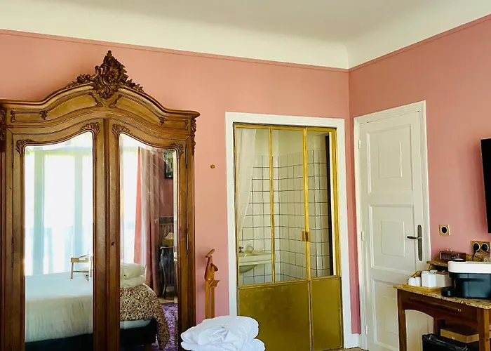 La Maison Au Toit 4*