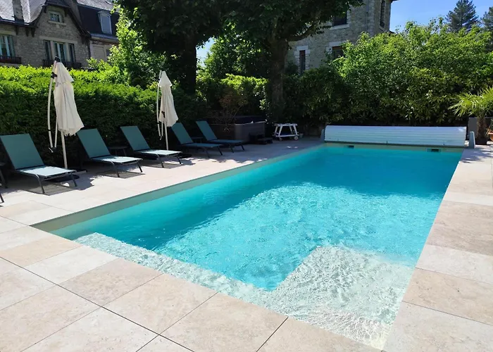 La Maison Au Toit 4* エスパリオン