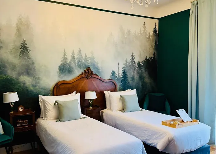 ゲストハウス La Maison Au Toit 4*