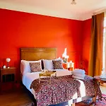 La Maison Au Toit 4*