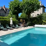 La Maison Au Toit 4* Espalion