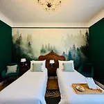 La Maison Au Toit 4* Espalion