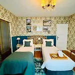 Penzion La Maison Au Toit 4*