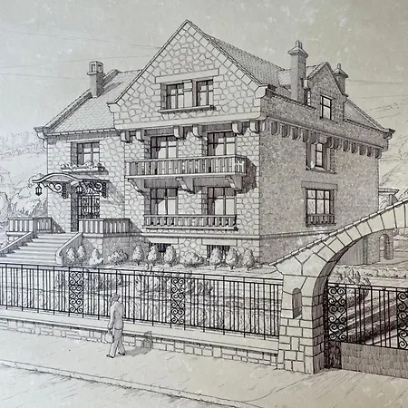 La Maison Au Toit אספאיו