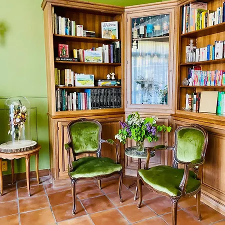 Casa de hóspedes La Maison Au Toit