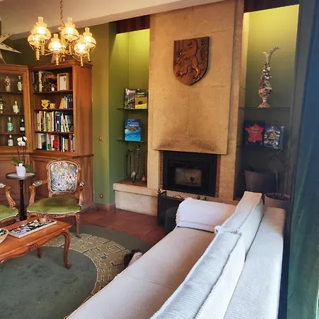 La Maison Au Toit 4*