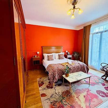 La Maison Au Toit בית הארחה 4*