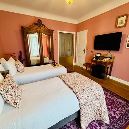 La Maison Au Toit 4* Espalion