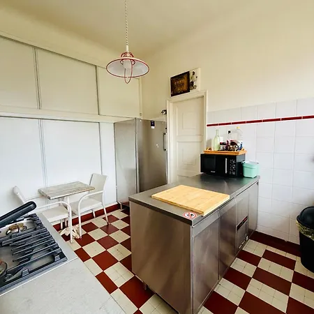 La Maison Au Toit 4*